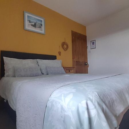 Lycia Rooms + Inverness Eksteriør billede