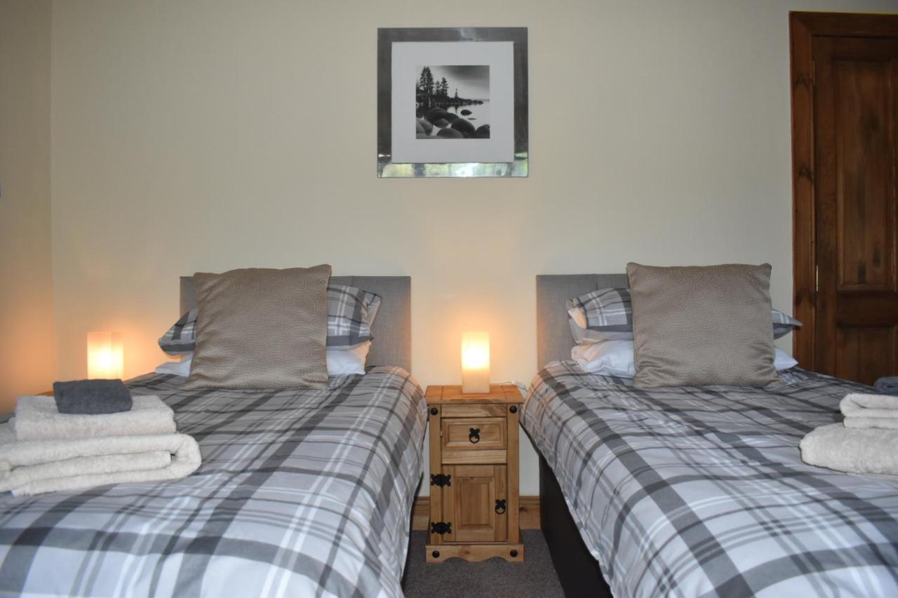 Lycia Rooms + Inverness Eksteriør billede
