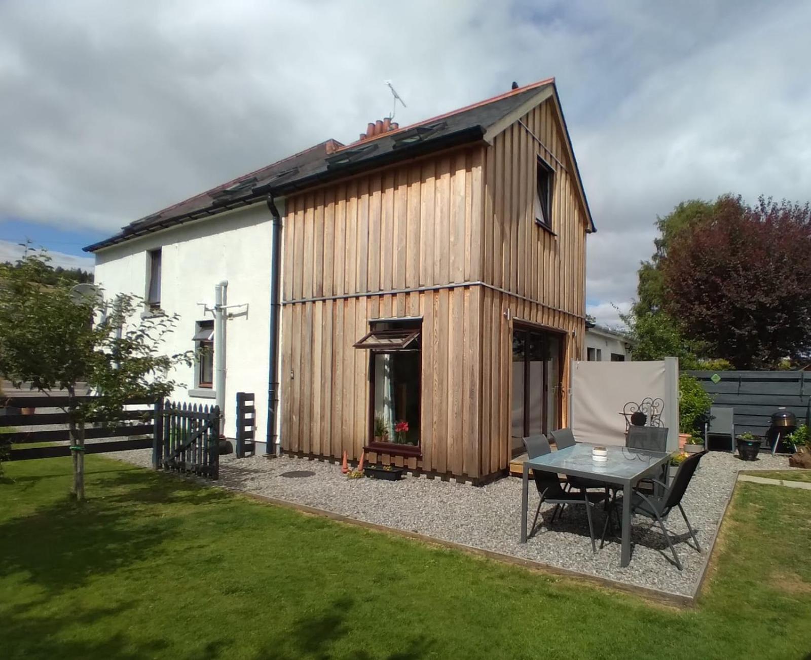 Lycia Rooms + Inverness Eksteriør billede