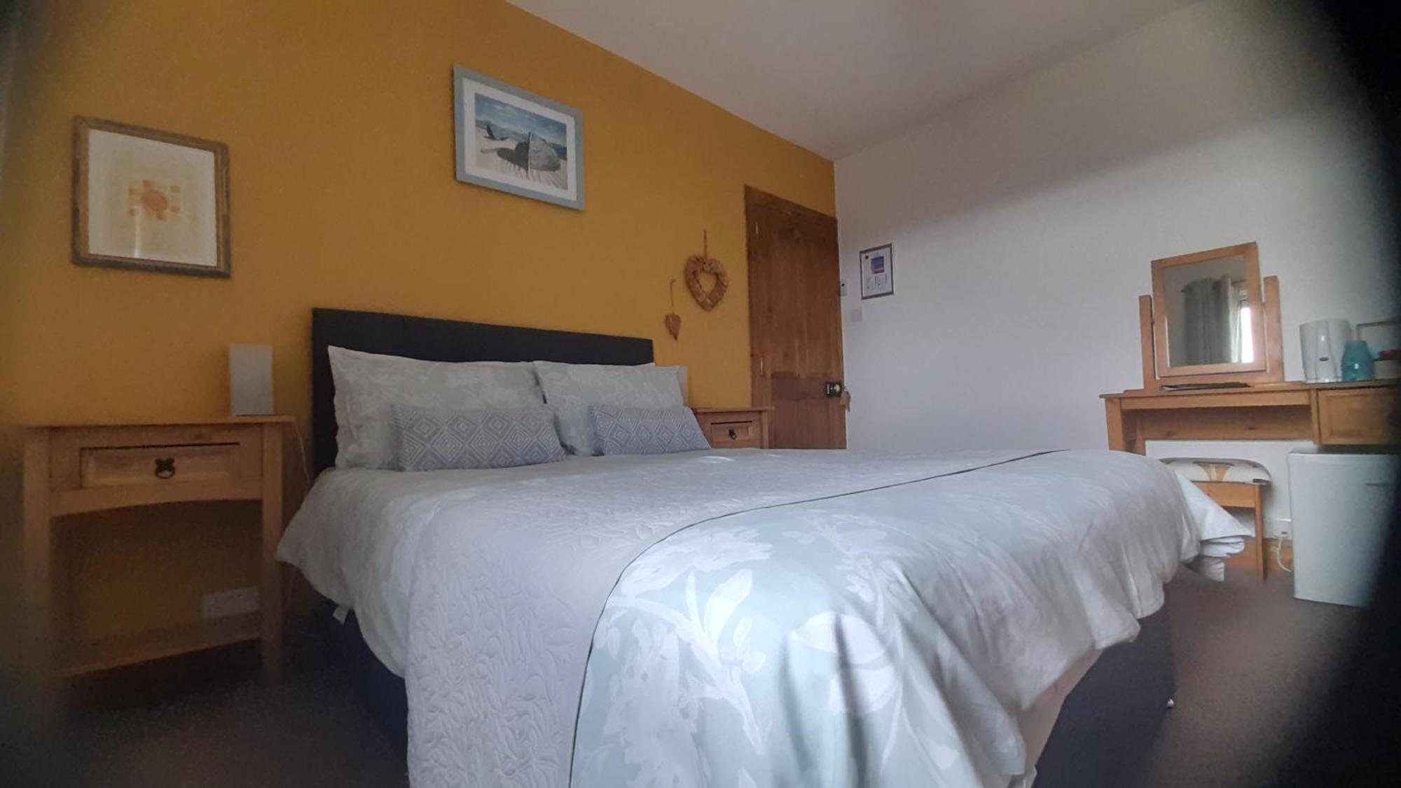 Lycia Rooms + Inverness Eksteriør billede